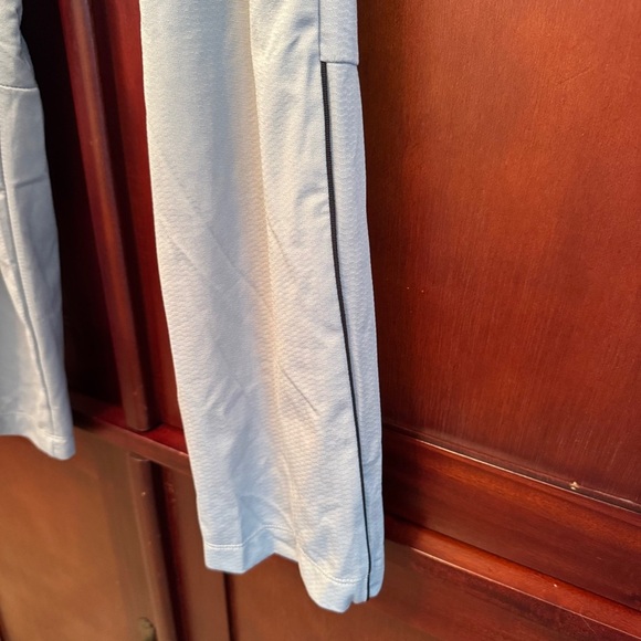 Nike Dri-Fit Grey Joggers with Elastic Waistband and Athletic Cut Size Medium - Picture 5 of 11